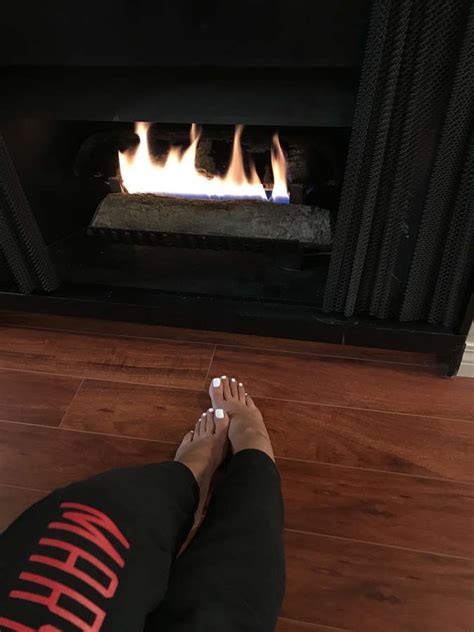 mia khalifa foot worship|'mia khalifa feet worship' Search .